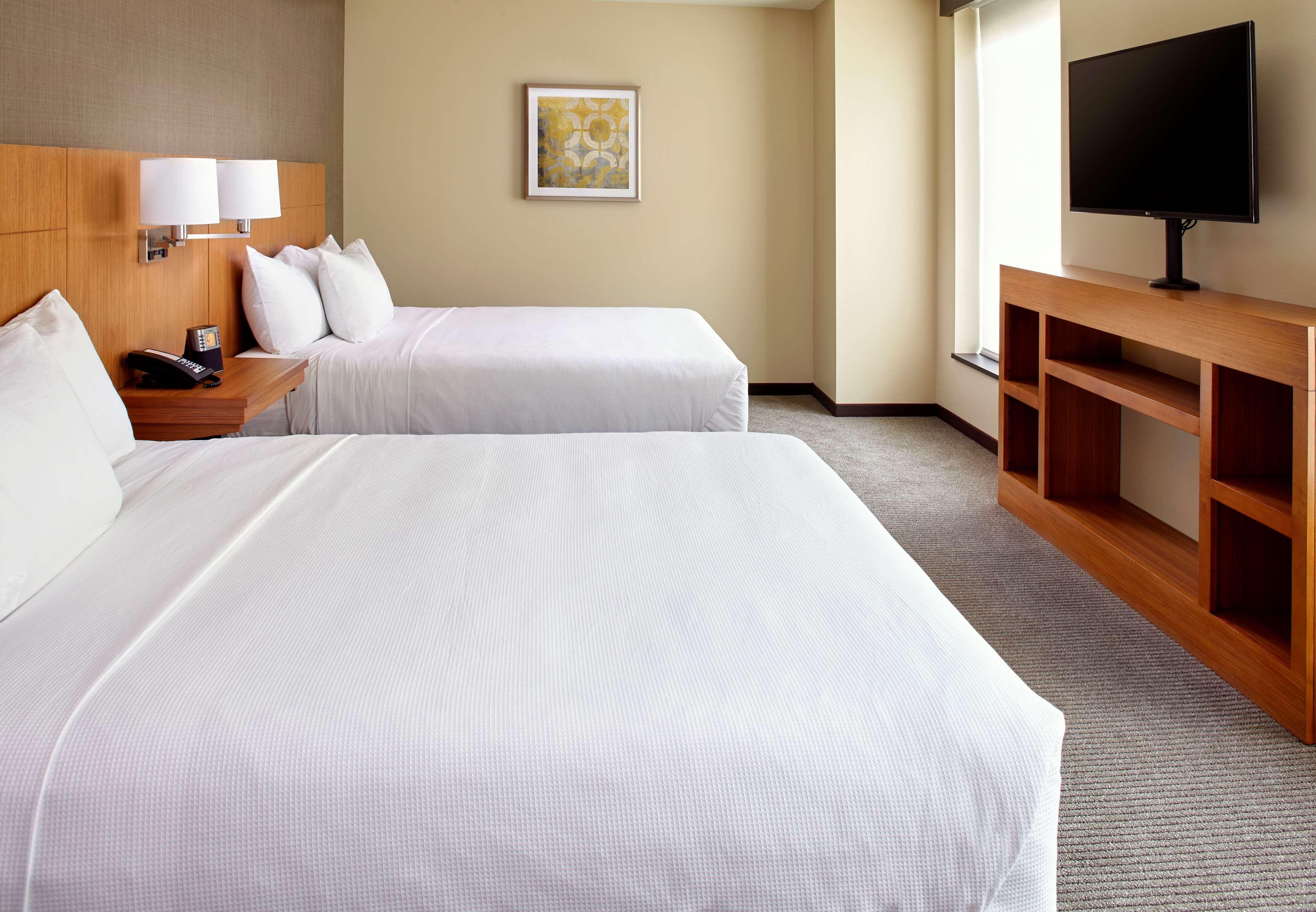Hyatt Place Cleveland/Lyndhurst/Legacy Village Экстерьер фото