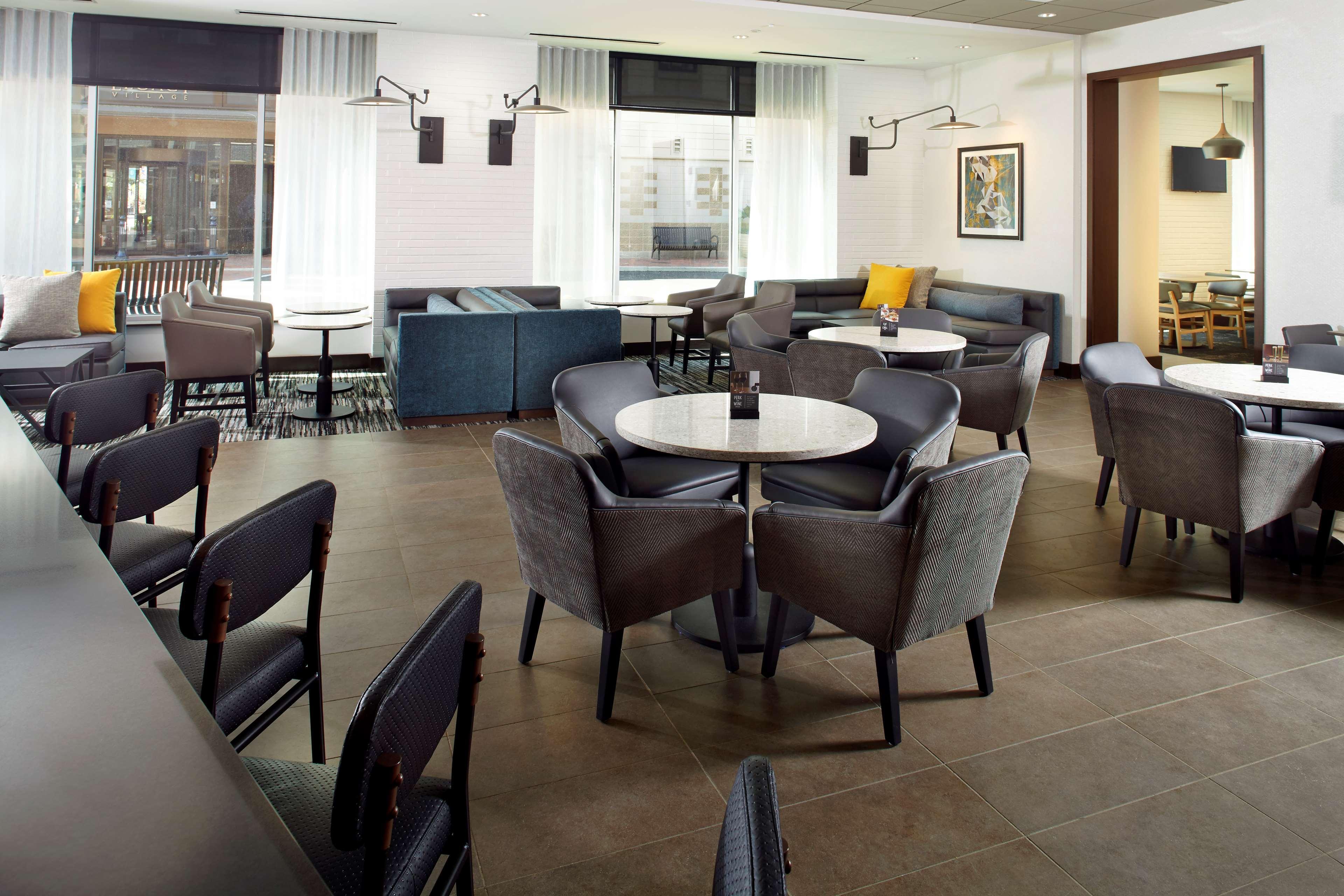 Hyatt Place Cleveland/Lyndhurst/Legacy Village Экстерьер фото